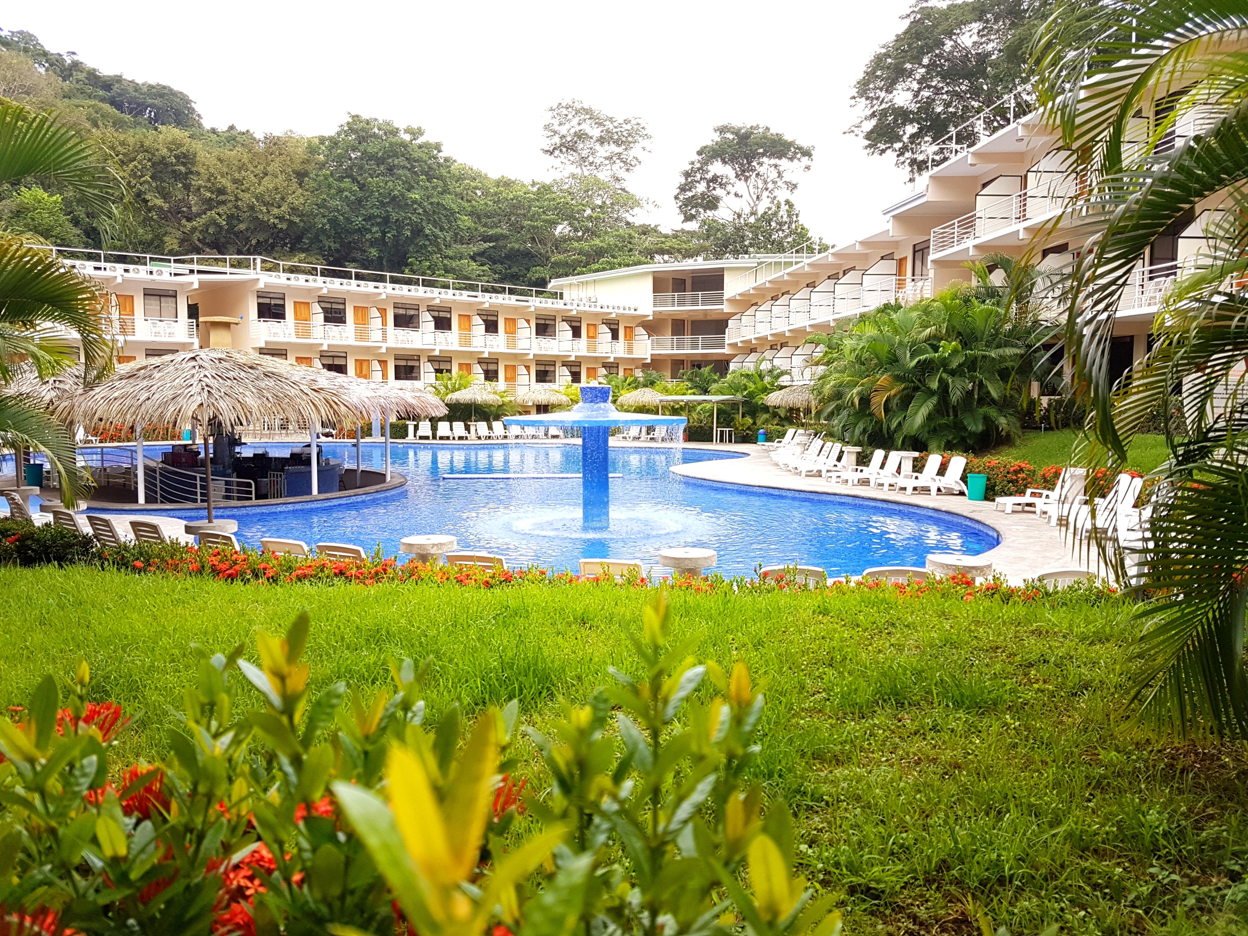 Hotel Arenas En Punta Leona Playa Agujas Ngoại thất bức ảnh