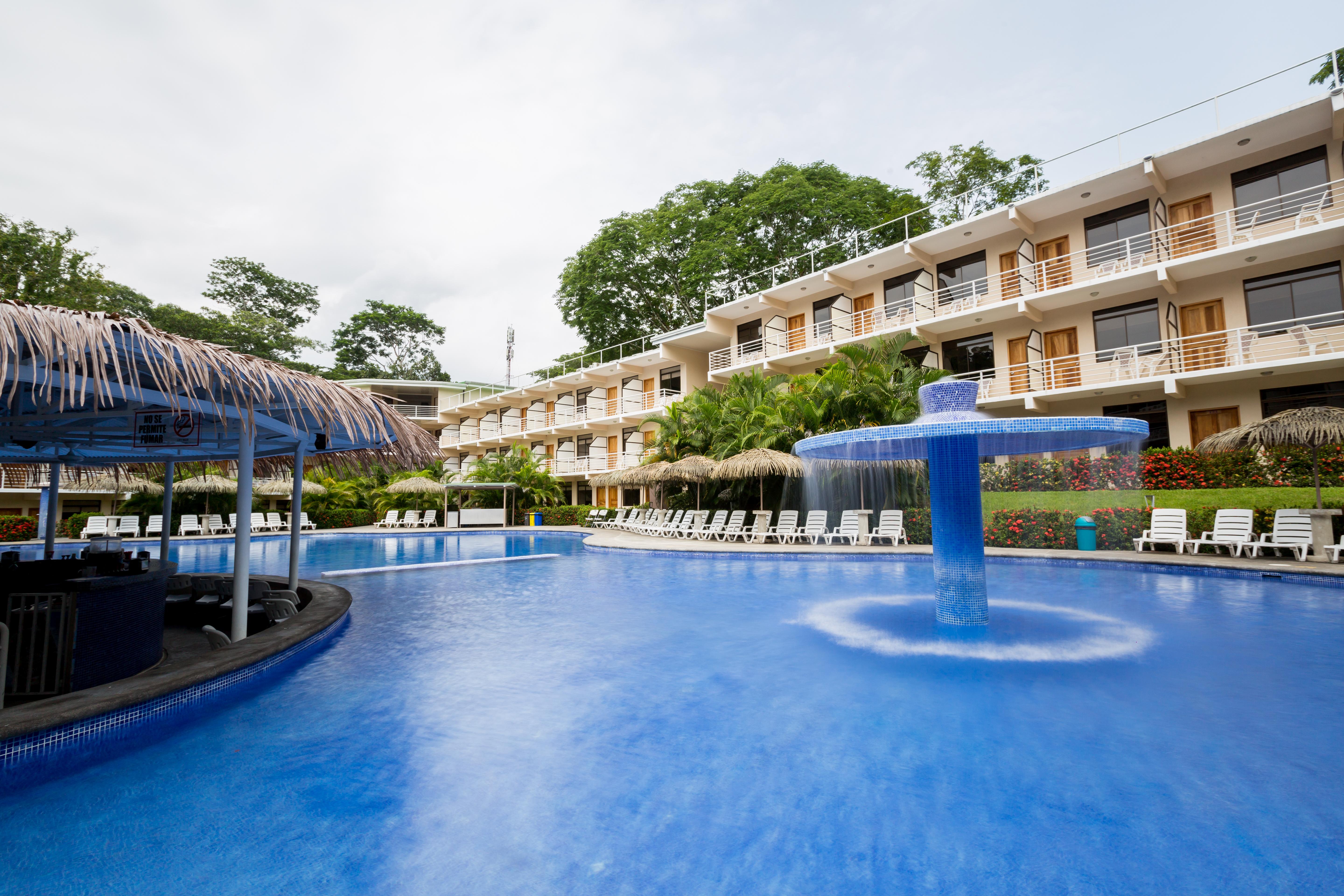 Hotel Arenas En Punta Leona Playa Agujas Ngoại thất bức ảnh